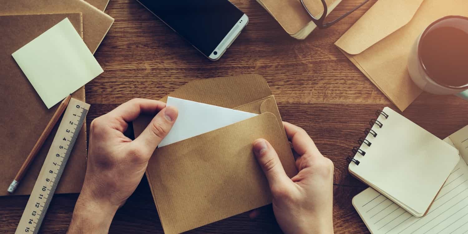 envelope-open-size-article-main envelope-open-size-article-main